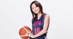 バスケットボールウェアブランド「BFIVE」が、俳優・モデルとして活動する彩雪を、2025年4月よりカタログ・ウェブサイトのモデルに起用！