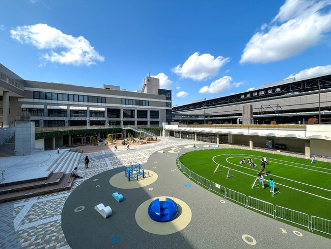 4月1日（火）リニューアルオープン 成田国際空港にあそび・憩い・人々がつながる広場が登場！