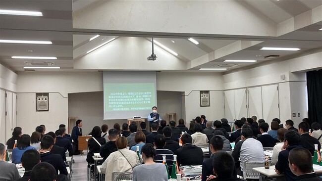 【昭和西川】滋賀学園高等学校野球部新入部員28名に向けた「睡眠とパフォーマンス向上」の重要性を伝えるセミナーを開催