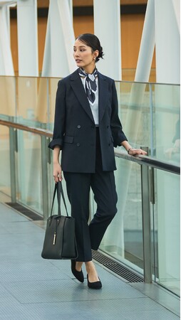 CLASSY.5月号「お仕事名品Award」2部門で受賞！「ORIHICAフラミンゴPANTS(R)ワイド」「THE THIRD SUITS(R)」