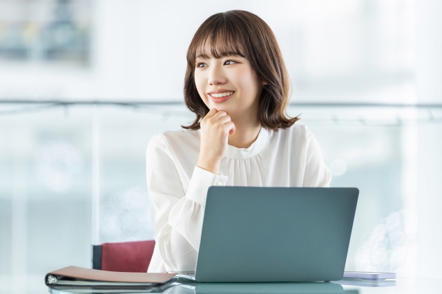 「うららか相談室」を運営する株式会社ココドコロが、神奈川県かながわ労働センターの「働く人のメンタルヘルス相談」事業にて、オンラインカウンセリング業務の提供を開始