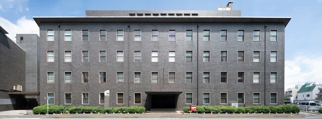 新潮社本館・倉庫が国登録有形文化財へ