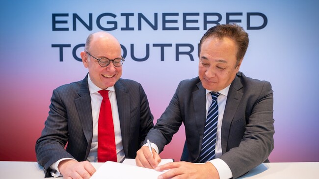 住友商事とABB、鉱山機械の脱炭素化をめざす協定を締結