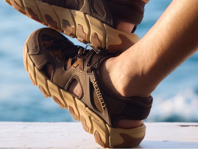 MERRELLの新作から水陸両用モデルが登場 !!日常にも旅にも馴染む、機能性とスタイルを両立したシューズに注目