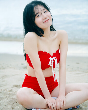孫のように愛らしいアイドル！　AKB48令和のグラビアスターが初写真集を7/16発売!!『AKB48正鋳真優1st写真集「付き合ってください」』