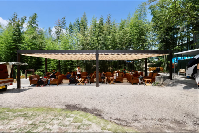 【GWは遊んで・食べて合掌造りの里山でバーベキュー！】お子様連れに大人気「ウッドデザインパーク瀬戸」で自然と遊ぶ休日を♪水遊び・花火・焚き火まで盛りだくさん！ゴールデンウィークの予約受付中～