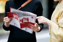 各店舗には、イベントや展覧会情報が詰まったパンフレットと、付録のマップを持ち帰ることができる。