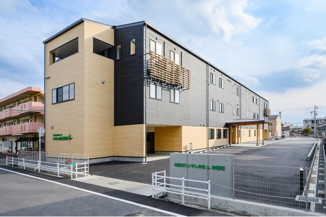 木造3階建て 特別養護老人ホームが岡山市北区で竣工「特別養護老人ホーム いやしの杜神田町」