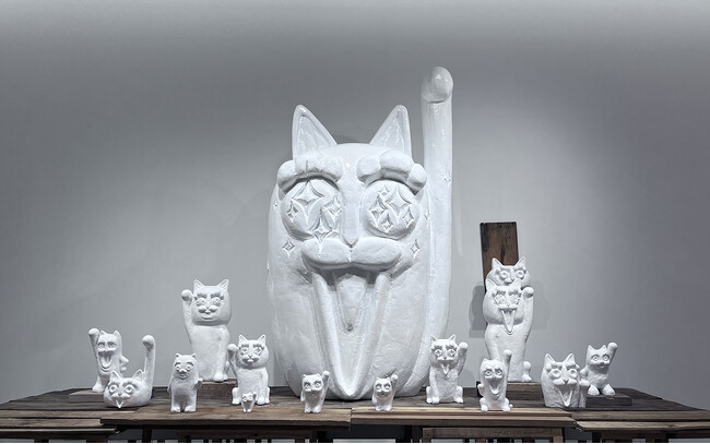 【YUGEN Gallery FUKUOKA】個展開催中！招き猫様へ祈る幸福や願い。若佐慎一の独占インタビューを公開！また、若佐慎一個展スペシャルイベント トークセッションを開催！