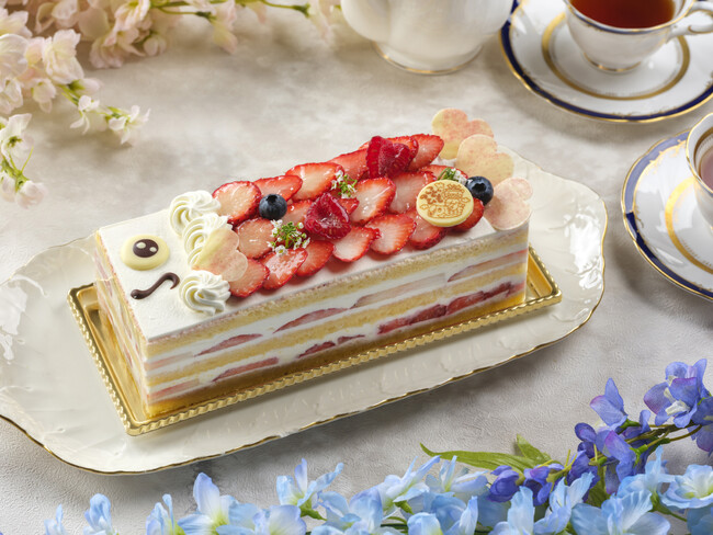 【都ホテル 尼崎】 こどもの日スイーツを期間限定で販売　鯉のぼりをイメージした楽しいケーキでお祝い
