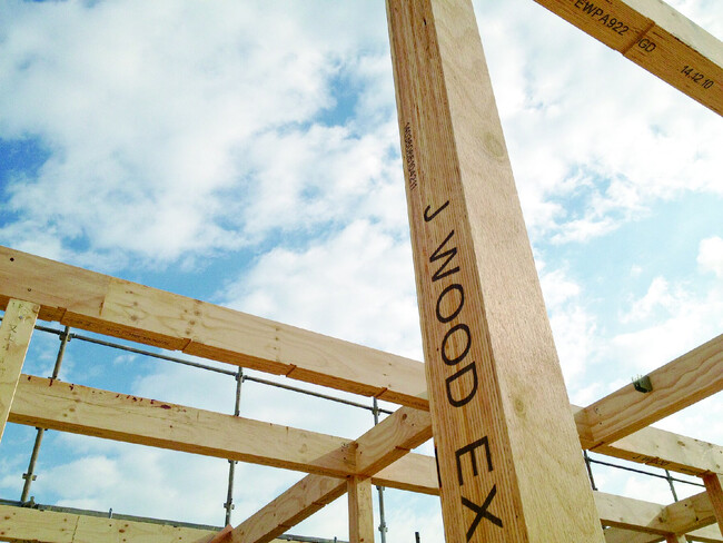 構造用LVL「JWOOD」を用いた「JWOOD工法」累計50,000棟を突破