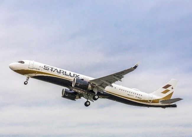 コスモ石油マーケティングとスターラックス航空がSAF基本合意書を締結
