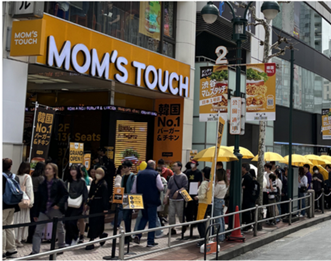 マムズタッチ、1年間で累計70万人来店・売上5億円を達成！日本上陸から1年、2025年に30加盟店契約を計画