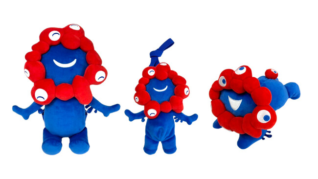 【2025大阪・関西万博】ミャクミャク新商品「ぬいぐるみリュック・ぬいぐるみポーチ・這型ぬいぐるみ」発売