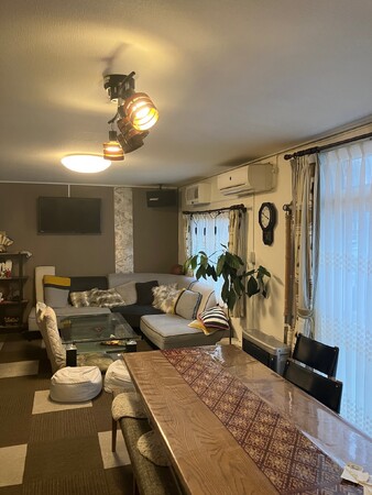 他に例を見ない！？1階に居酒屋を併設した複合型『オーダースーツサロン』がオープン！！