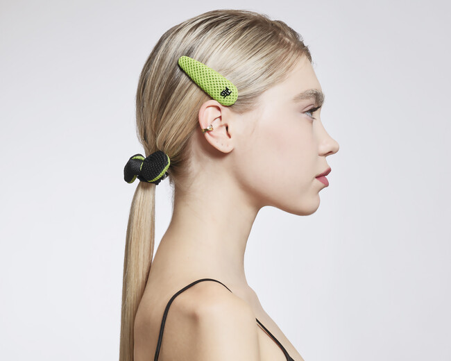 エクササイズを邪魔しないヘアアクセ。＜THE HAIR BAR TOKYO＞からソフトメッシュ素材の新製品が、本日発売開始！