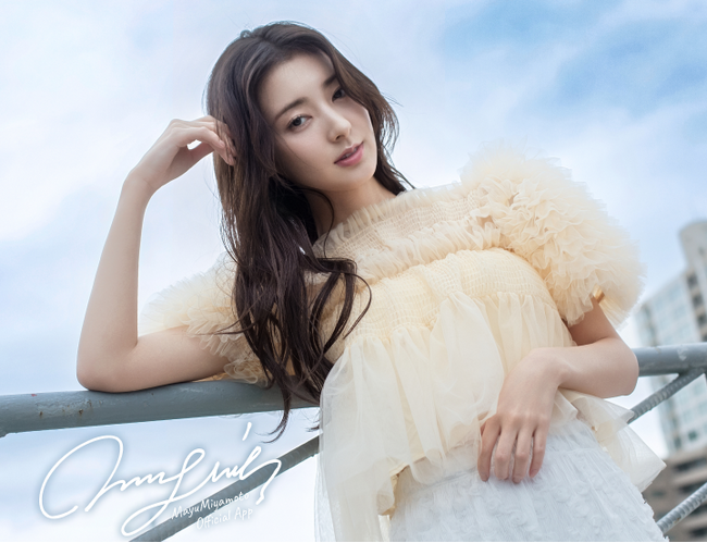 俳優・モデル　宮本茉由、公式アプリリリースのお知らせ
