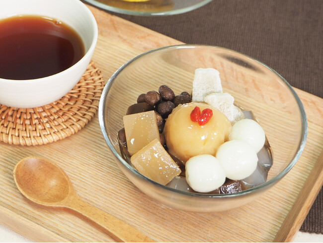 春のティータイムにぴったりな和スイーツ「檸檬と紅茶あんみつ」を2025年5月2日(金)より販売開始