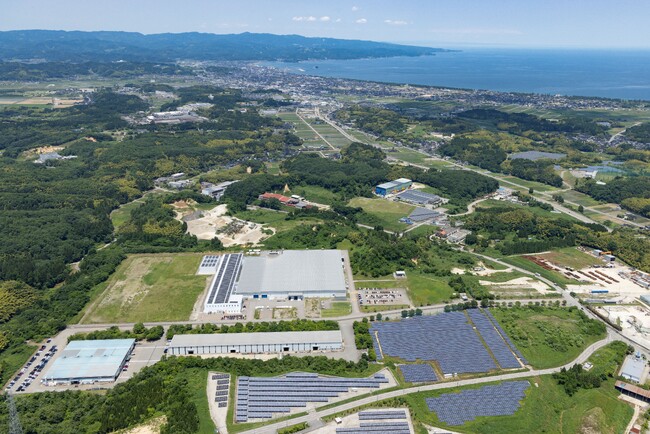 日本ゼオン、大画面液晶テレビ用位相差フィルムの増設を決定