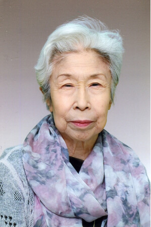 【令和７年春の叙勲】作家・皆川博子さんが旭日中綬章を受章。受章の報を受けた皆川博子さんからのお言葉が届きました。