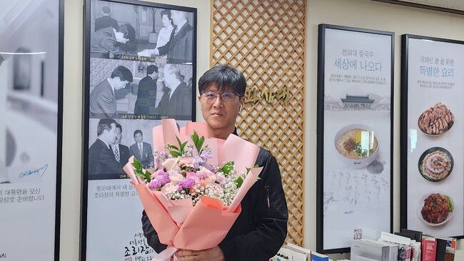 企業と新入社員から家族への感謝を世界に　花キューピット「初任給で花束を」海外お届け開始、ペイクラウドグループで初導入