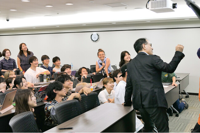 ZEN大学すずかんゼミが始動　仲間とリアルに協働・交流できる「学びのコミュニティ」　キックオフイベントにはゼミ卒業生のLINEヤフー川邊健太郎氏、歌手の鈴木愛理氏も登場
