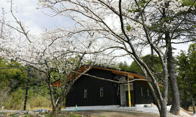～福岡県/福智町で建設中の酒蔵がついに完成～日本の酒文化を世界に広めたい。生まれ故郷である地元の再興と日本が誇る伝統産業である酒の再興を掲げる一人の男の挑戦。天郷醸造所が完成しました。