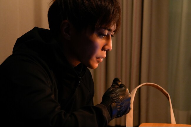 成宮寛貴演じる“神城真人”の殺人遍歴が浮き彫りに！殺人に次ぐ殺人に視聴者戦慄／逢引きを重ねていた不倫相手が逆上！「愛してる」と真人にすがるも「そんなものは愛じゃない。だから…」『死ぬほど愛して』第6話