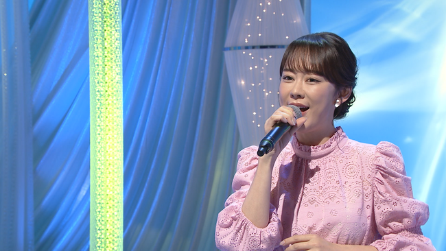 【ＢＳ日テレ】「歌謡プレミアム」デビュー２０周年を迎えた丘みどり“歌芝居”をテーマに山口百恵「秋桜」や松坂慶子「愛の水中花」など、名曲のカバーを熱唱！