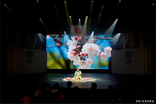 フラワーアーティストKAORUKO、大阪・関西万博 日本政府館（日本館）の貴賓室を花で彩り、開館式ではフラワーショーを披露