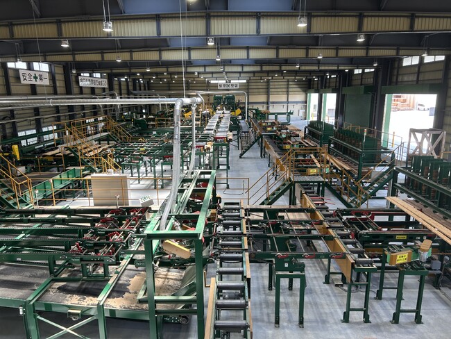 全国有数の設備を備えた製材工場が竣工、稼働開始