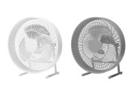 デザイン家電ブランド「±0」がテラスやアウトドアでも使える「テラスファン」を発売