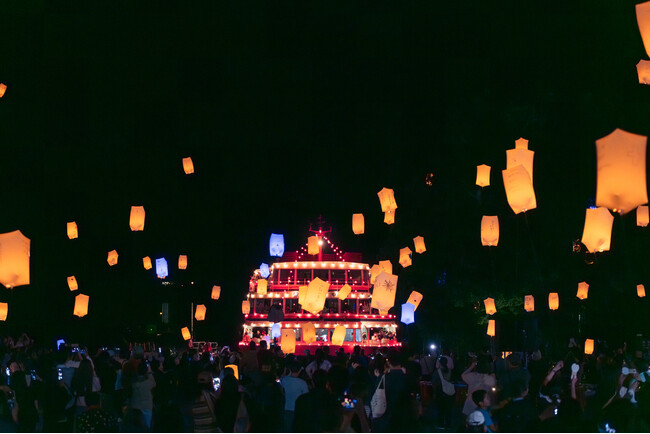 十和田湖湖水まつりのバルーンランタン、5月7日から予約受付中
