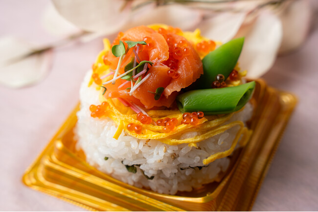 【感謝を食卓へ】そっと伝える、味わいに込めた「ありがとう」。彩り豊かな美味しさで、笑顔こぼれる記憶に残る贈り物。
