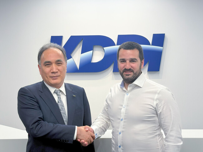 KDDI と DriveNets、ネットワークのオープン化加速に向け戦略的パートナーシップを締結