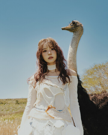 元櫻坂46小林由依がyousti(ユースティー)としてソロデビュー!