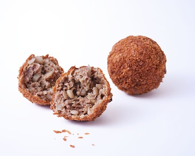 暑くなってきたこの時期は食べ応え重視！〈吉祥寺さとう〉のメンチカツ登場　松坂屋上野店　最旬グルメ