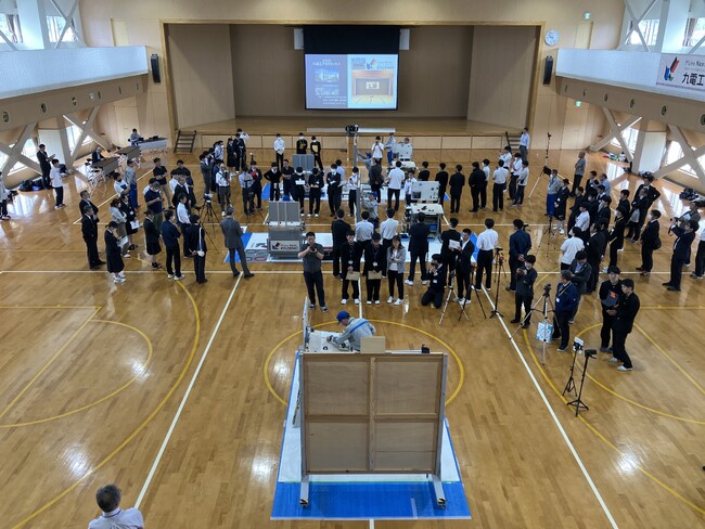 九電工技能五輪選手による『高校生ものづくりコンテスト（電気工事部門）』課題のデモンストレーションを実施しました