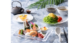 この夏のご褒美に!「特選海鮮盛り 冷やし翡翠麺」6月1日から登場夏限定! この夏のご褒美に!「特選海鮮盛り 冷やし翡翠麺」6月1日から登場夏限定!