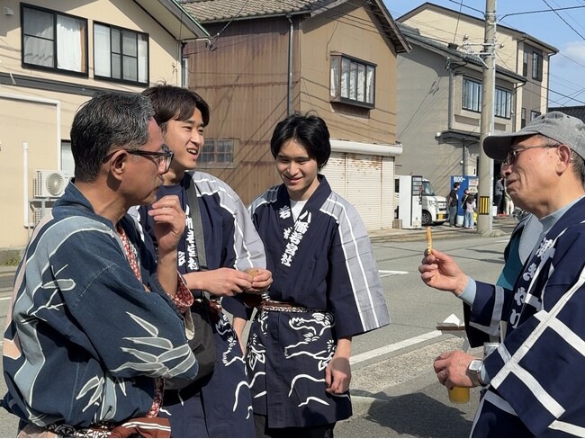 【地域とのつながりを実感】伝統建築技術を学ぶ学生が地域の祭りを盛り上げる！