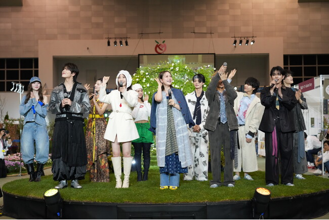 Rose Expo FUKUYAMA 2025とコラボレーション！TGCでも人気の豪華出演者たちが、ばらで彩られたランウェイに登場「デニム8割は福山！！！」と村重杏奈が叫ぶ！