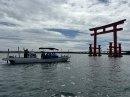 舞阪町シンボルタワー(赤鳥居)と記念撮影 舞阪町シンボルタワー(赤鳥居)と記念撮影