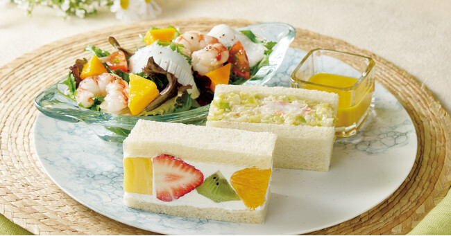 【果実屋珈琲】期間限定！「甘熟マンゴーとシーフードのサラダ 選べるサンドプレート」を販売