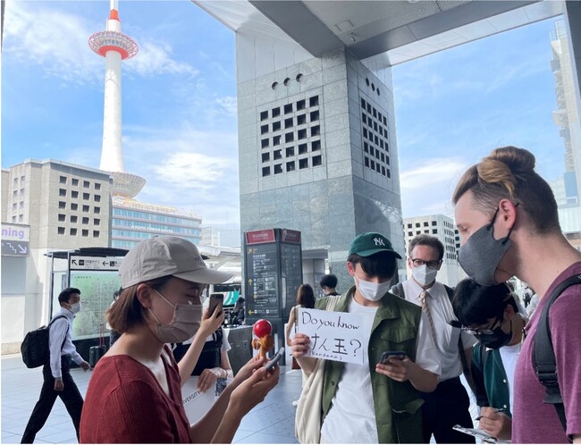 外国人留学生を対象とした学生による英語での「東本願寺参拝ツアー」【取材のご案内】