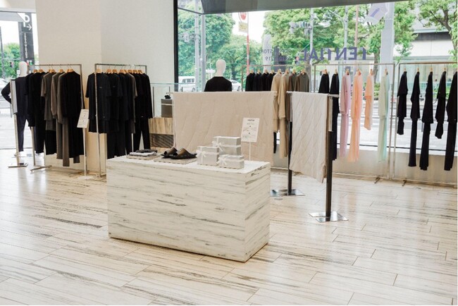 BARNEYS NEW YORK5店舗にTENTIALのPOP UP STOREを期間限定オープン