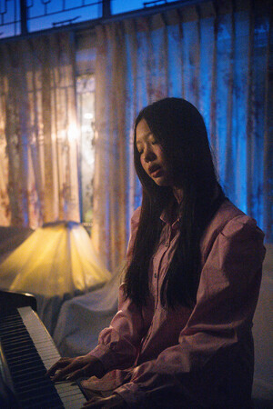 シンガポールの愛されヒロイン、Regina Song（レジーナ・ソング）が新曲「Love me again」で紡ぐ愛の記憶