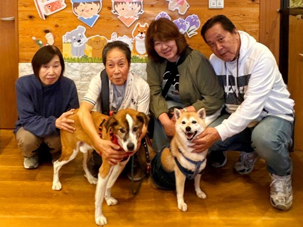 【ピースワンコ・ジャパンの保護犬の譲渡数が5,000頭を突破！】命をつなぐ、全国「殺処分ゼロ」への挑戦