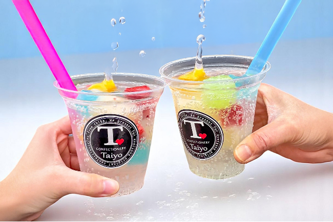 【連日完売中!】この夏、話題のひんやりスイーツ!ゼリーがキラめく「ジュエリーソーダ」