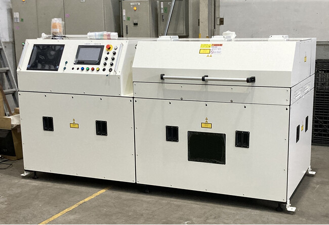 ガラス扉冷蔵庫からガラス板のみを分離する「レーザー剥離装置」を開発