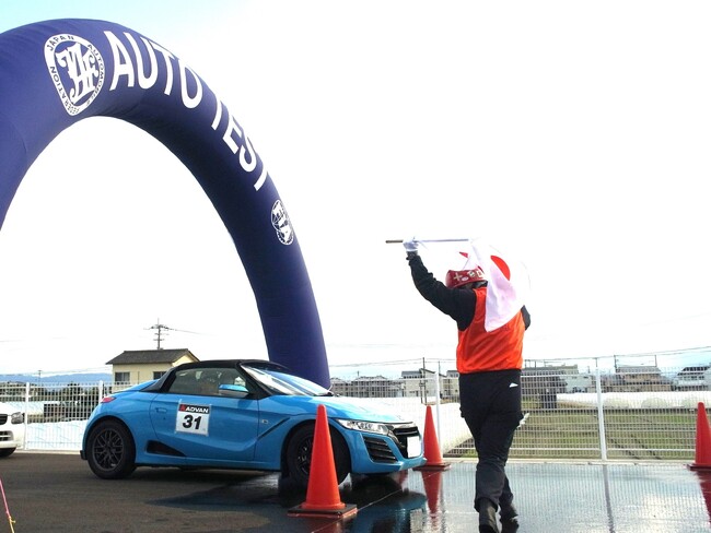 【JAF徳島】マイカーで参加するモータースポーツ「オートテスト」の開催に協力します